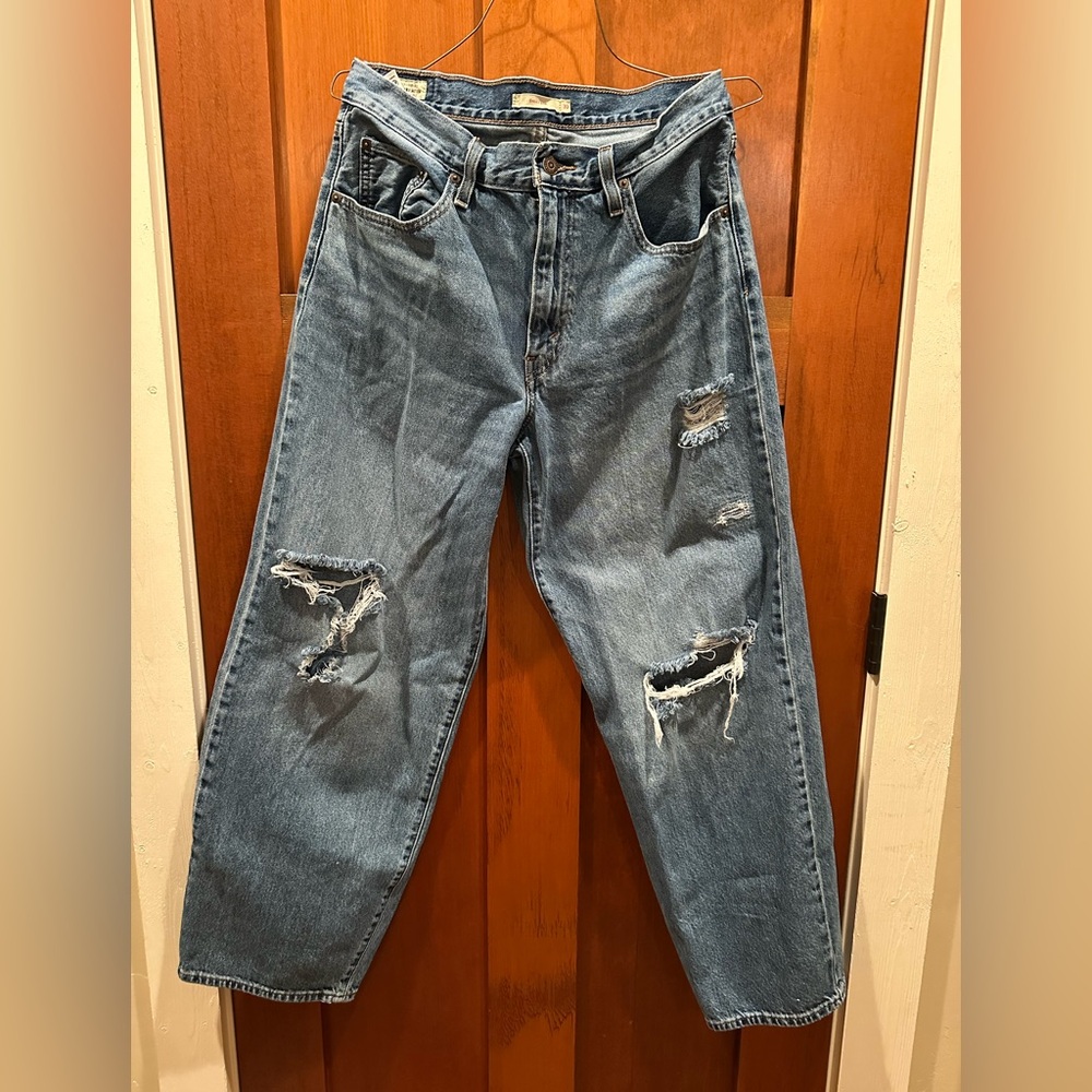 Women’s Levi baggy dad